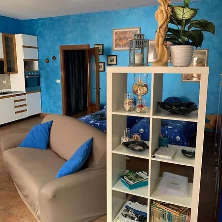 Apartment In Collina Con Vista Mare
