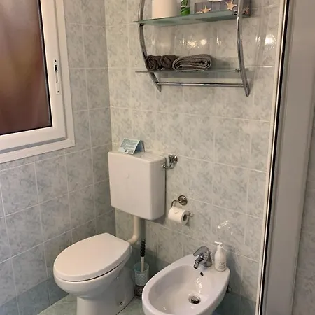 In Collina Con Vista Mare Apartment *